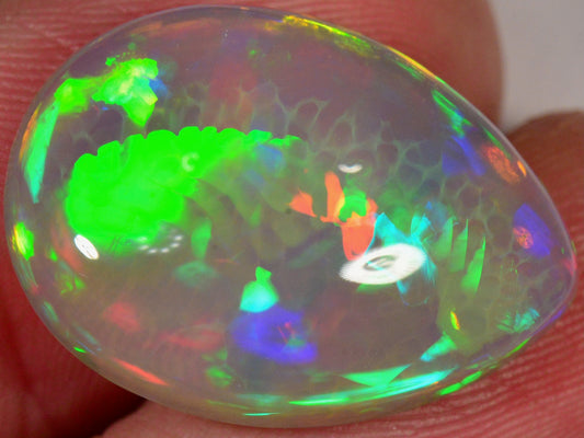 12.7 Karat - Atemberaubender dunkler Tropfenförmiger Äthiopischer Welo Opal
