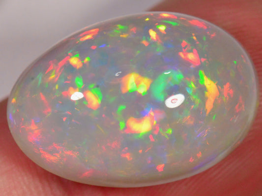 14.4 Karat - Sehr schöner Äthiopischer Welo Opal mit Chaff-Pattern