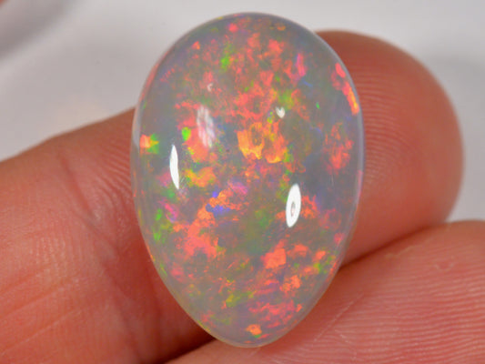 11.6 Karat - Tropfenförmiger Äthiopischer Welo Opal