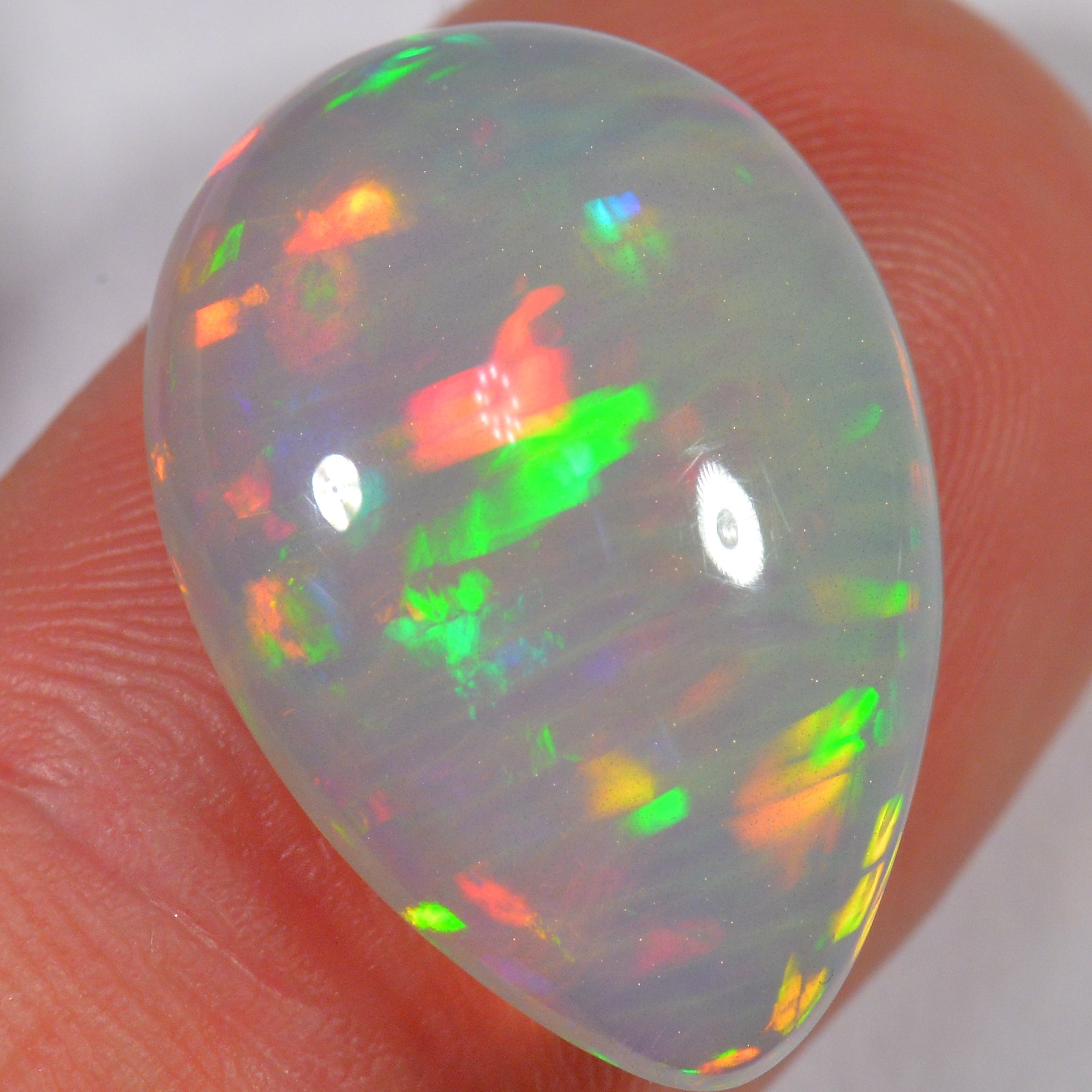 10.3 Karat - Farbintensiver Äthiopischer Welo Opal - Teil - Zellenmuster - DeinOpal