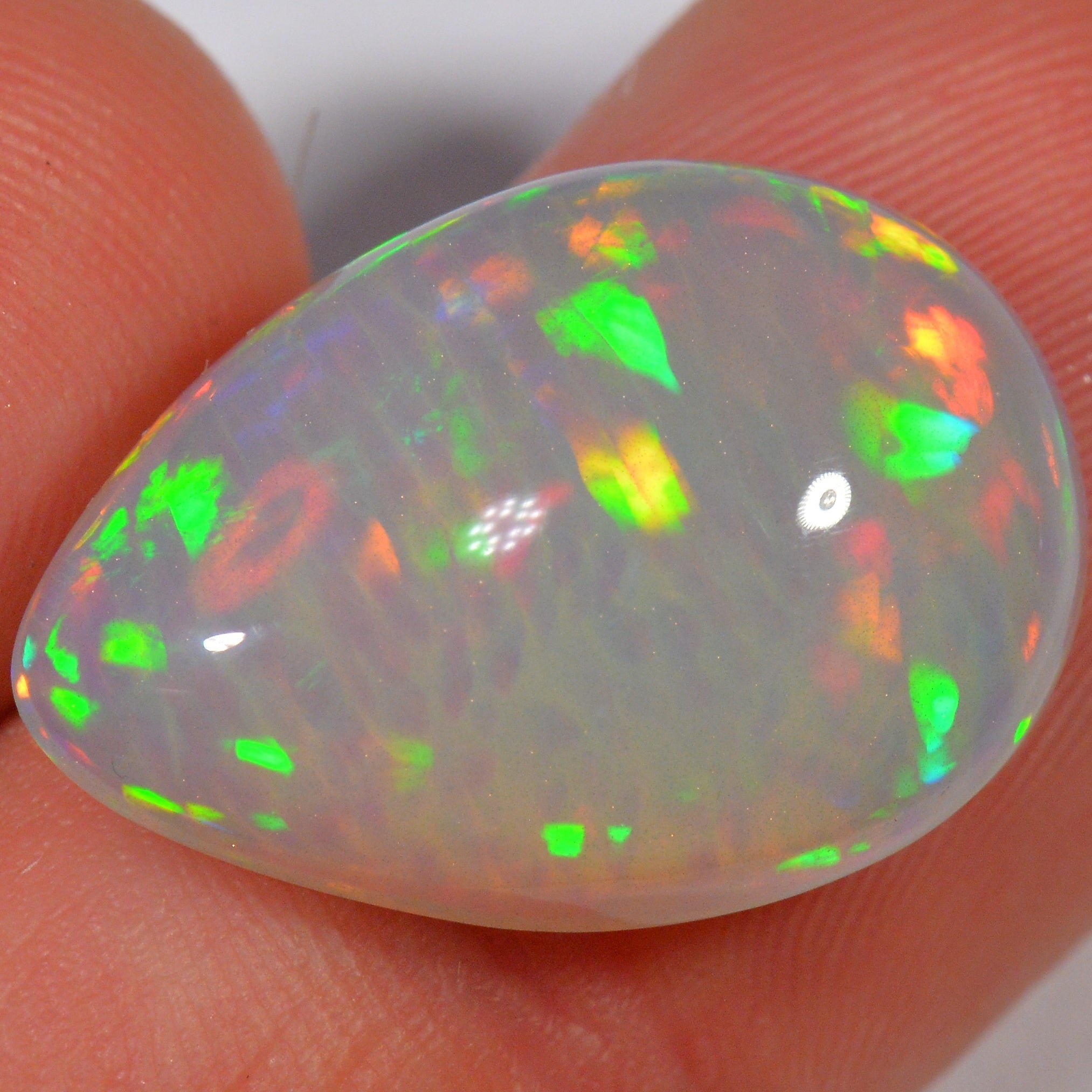 10.3 Karat - Farbintensiver Äthiopischer Welo Opal - Teil - Zellenmuster - DeinOpal