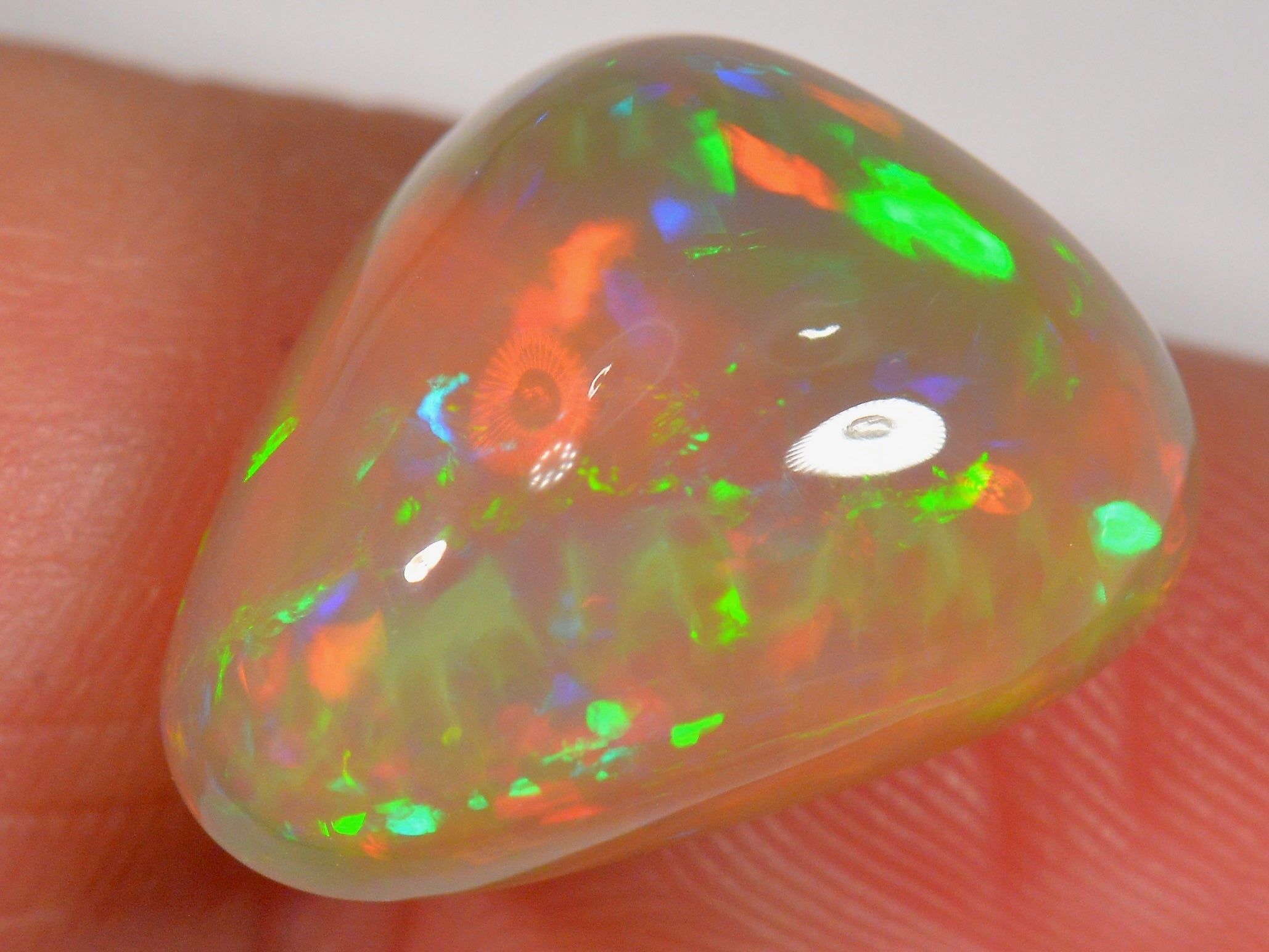 10.3 Karat - Schöner Äthiopischer Welo Opal - DeinOpal