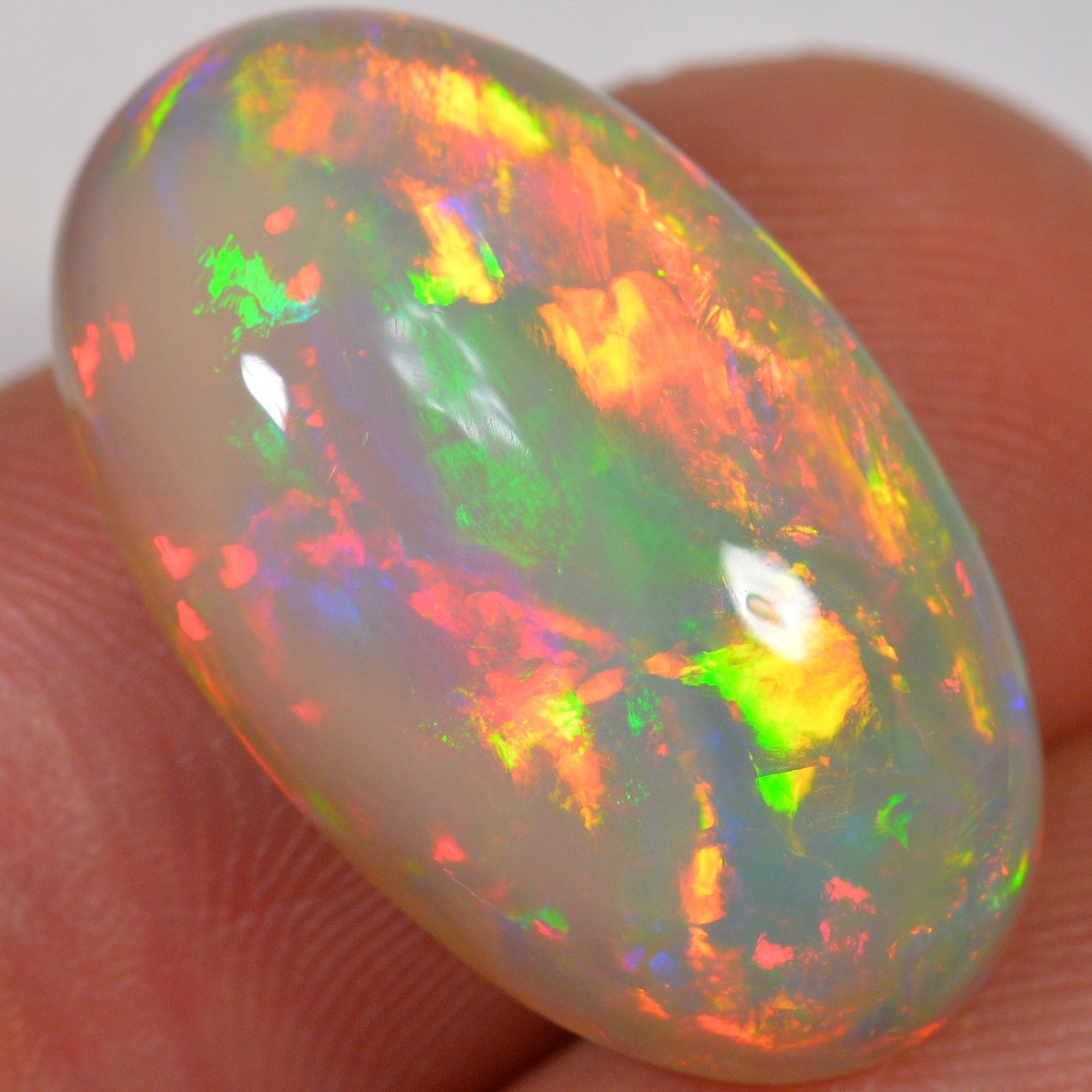 11.5 Carat - Brilliant Ethiopian Welo Opal — natural untreated Ethiopian Welo opal