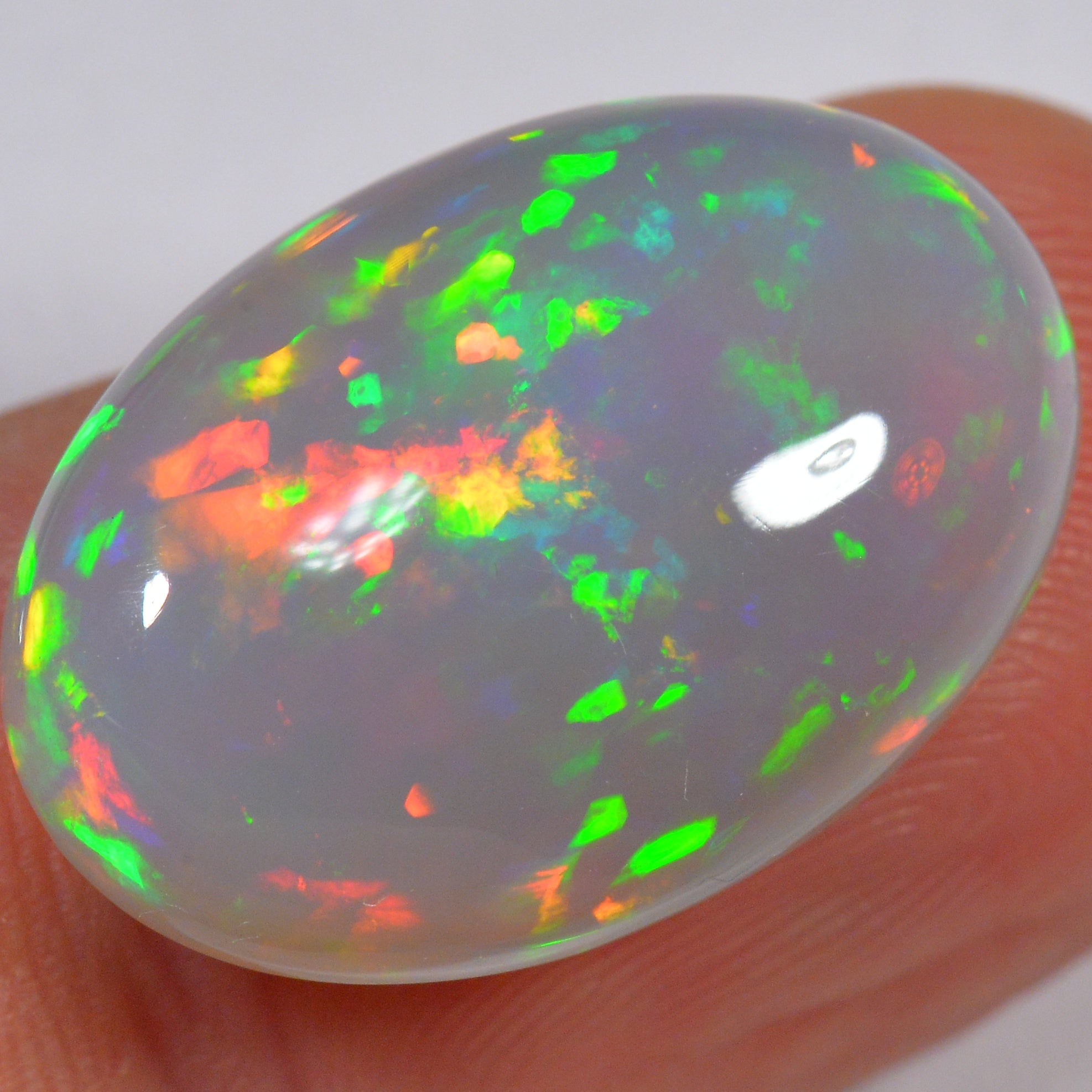 11.5 Karat - Ovaler Äthiopischer Welo Opal - DeinOpal