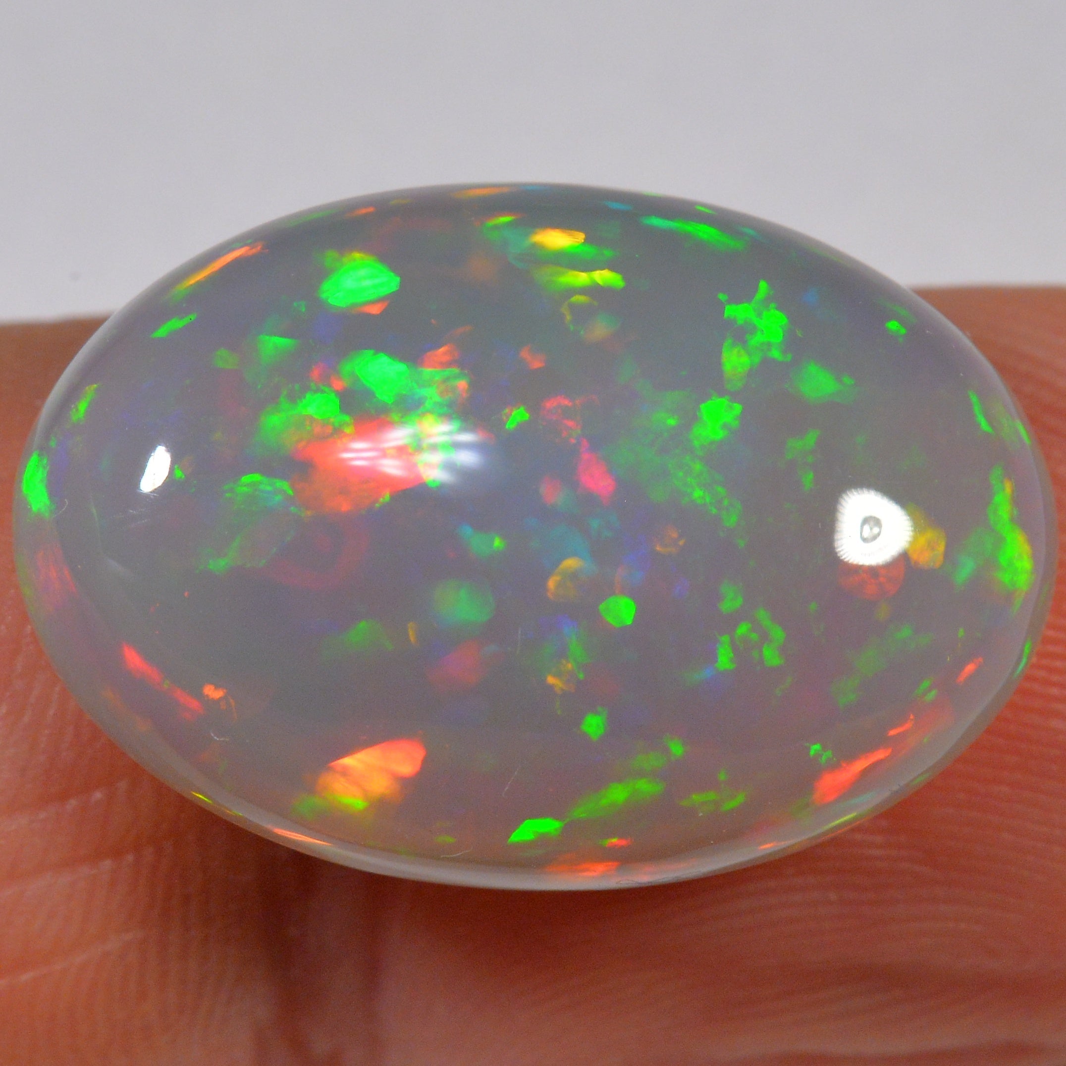 11.5 Karat - Ovaler Äthiopischer Welo Opal - DeinOpal