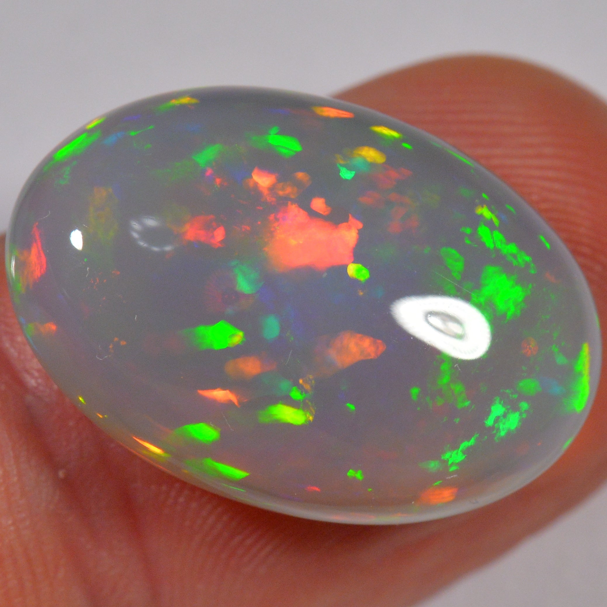 11.5 Karat - Ovaler Äthiopischer Welo Opal - DeinOpal