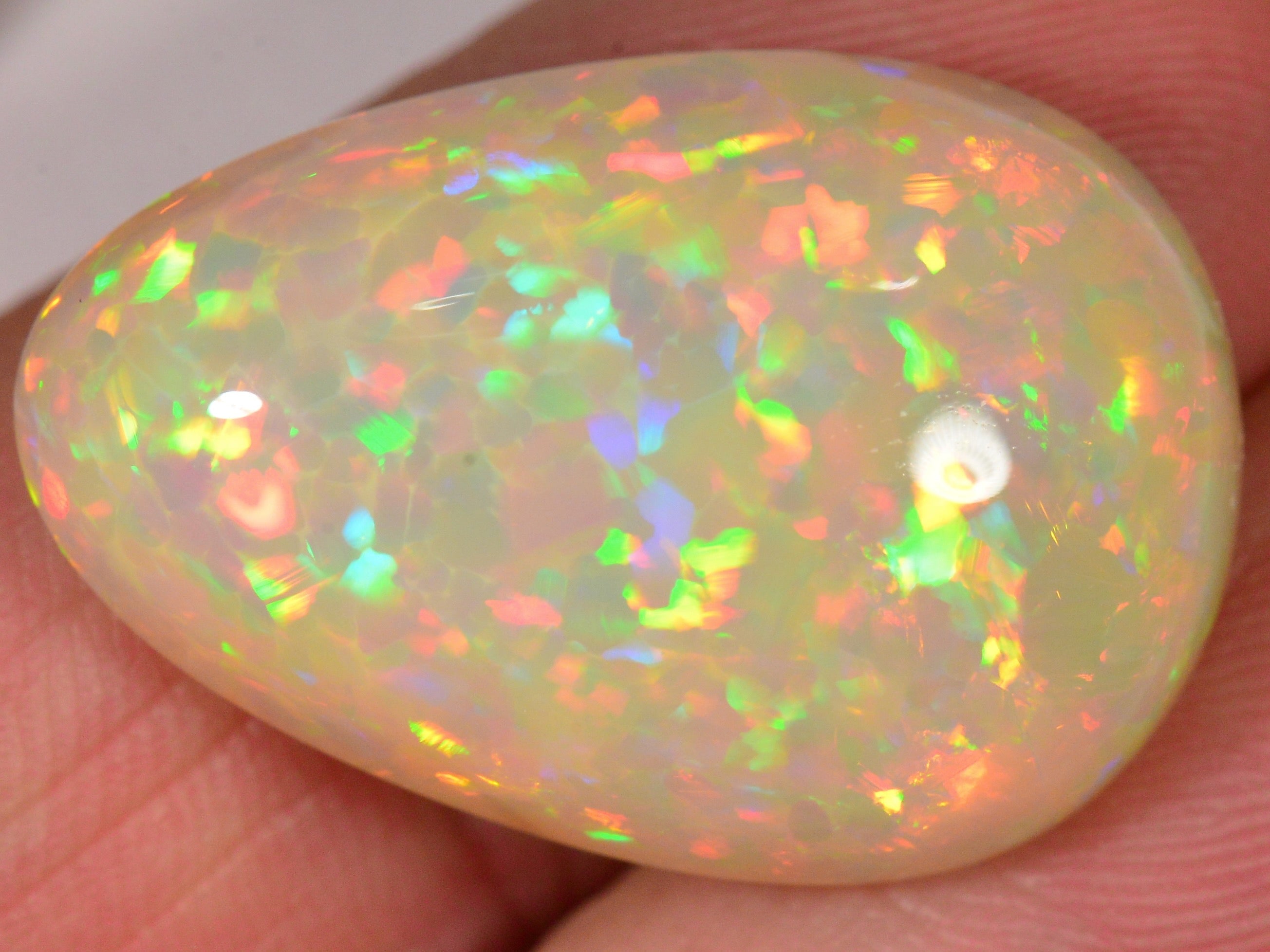 17.5 Karat - Brilianter Tropfenförmiger Äthiopischer Welo Opal mit Chaff - Pattern - DeinOpal