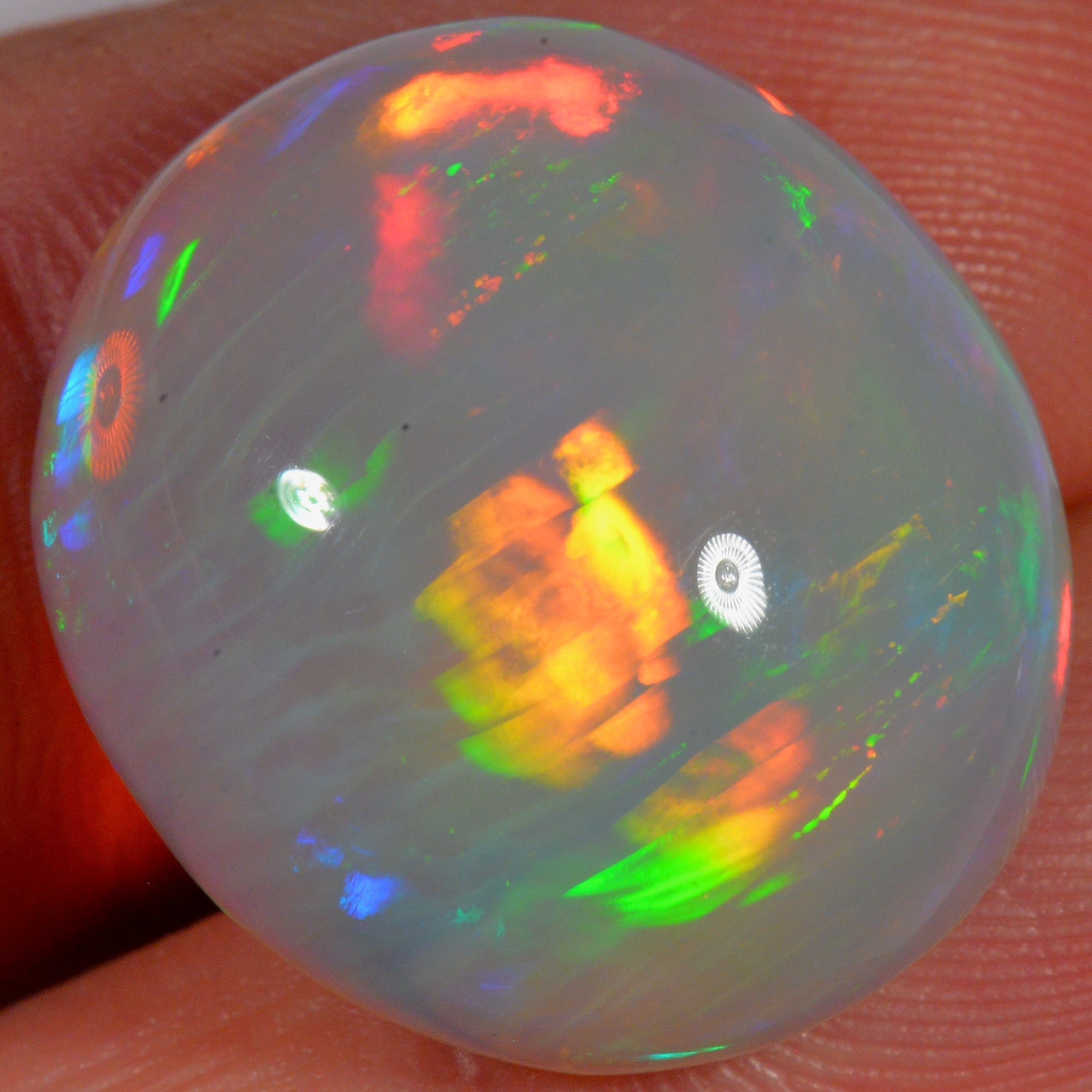 19.7 Karat - Schöner grosser ovaler Äthiopischer Opal - DeinOpal