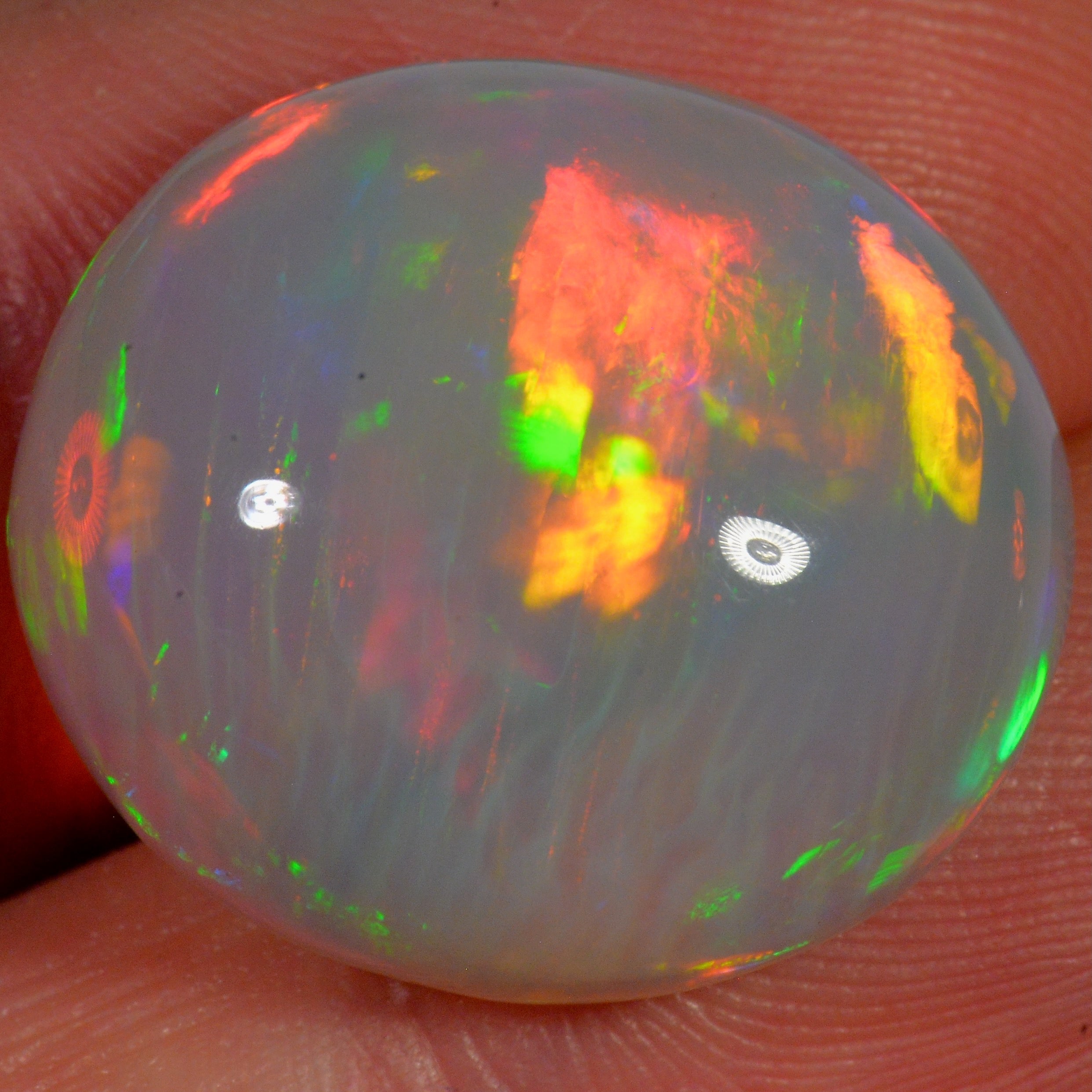 19.7 Karat - Schöner grosser ovaler Äthiopischer Opal - DeinOpal