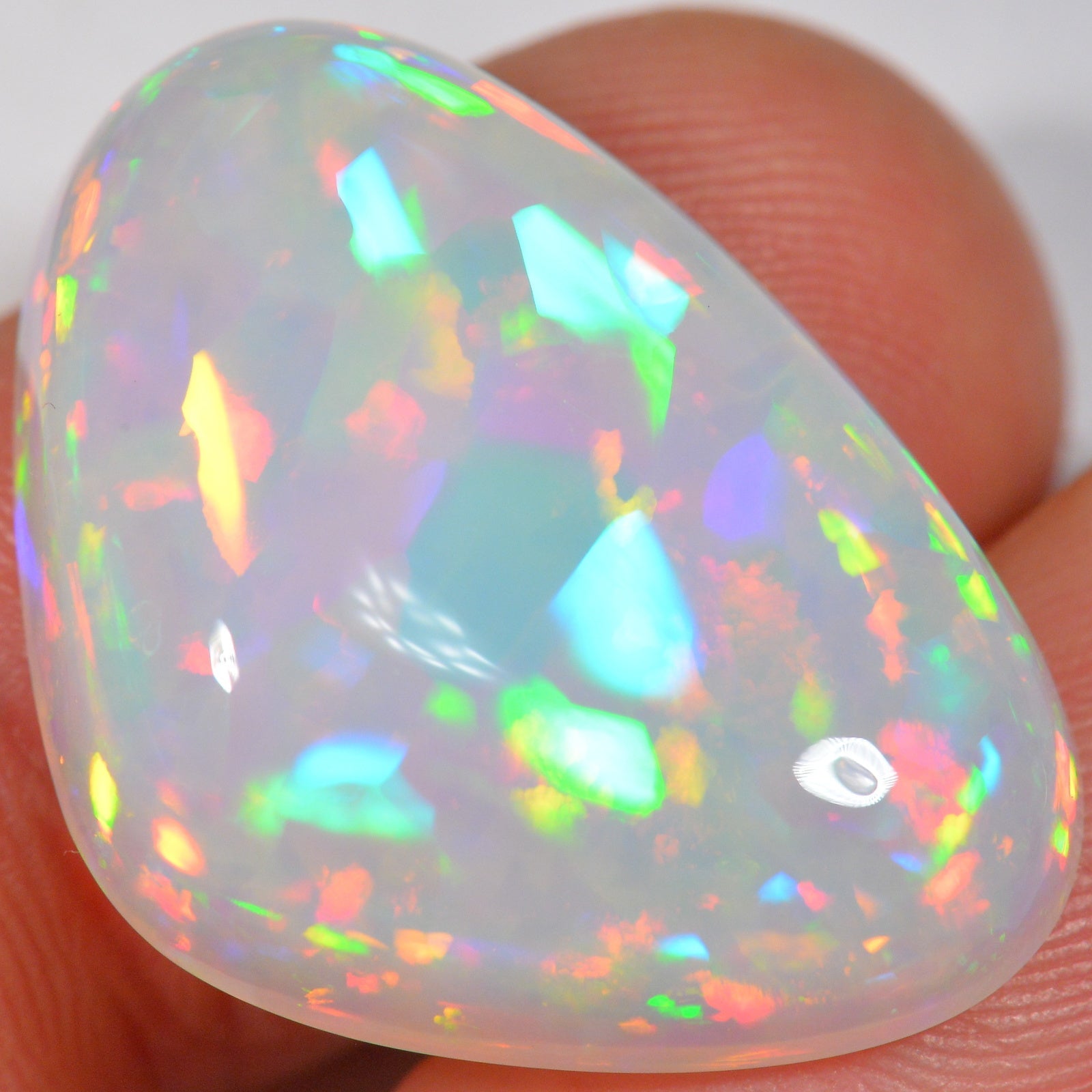 21.1 Karat - 21.1Ct - Atemberaubender Multigons 3D Äthiopischer Welo Opal - DeinOpal