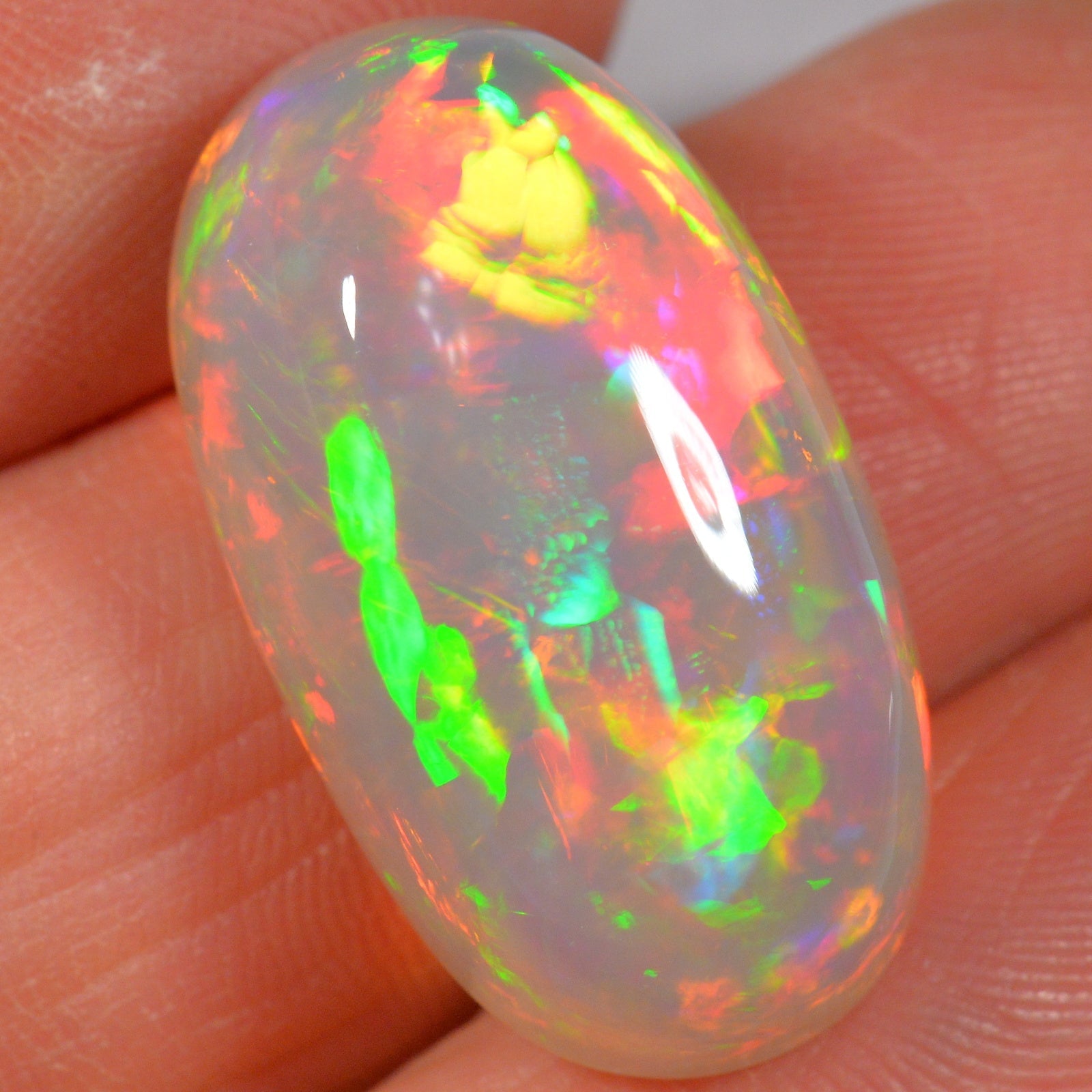 24.2 Karat - Äthiopischer Welo Opal - DeinOpal