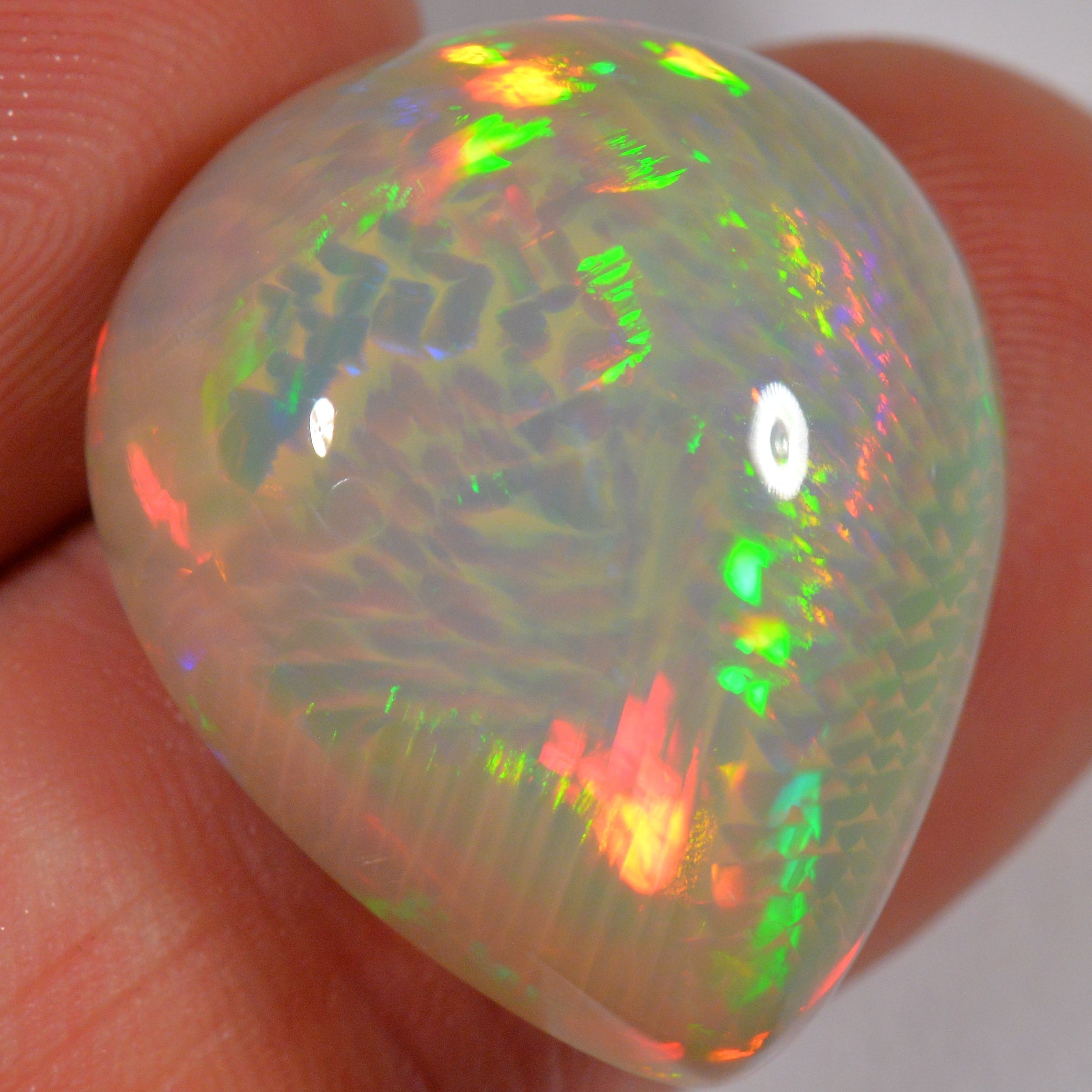 26.8 Karat - Äthiopischer Welo Opal mit Zellenmuster - DeinOpal