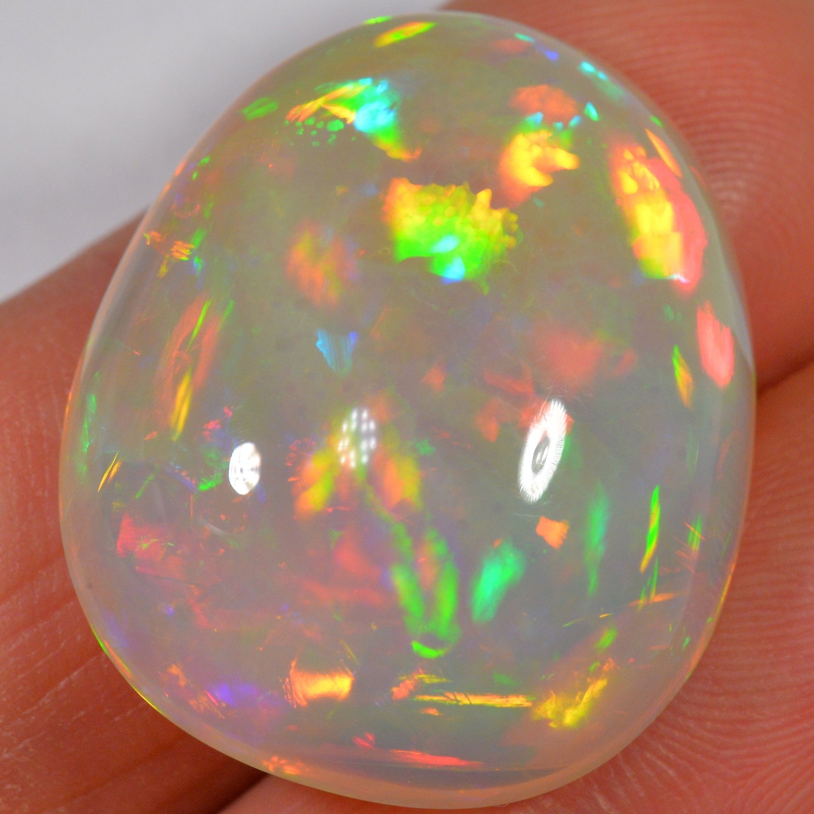 30.3 Karat - Äthiopischer Welo Opal - DeinOpal