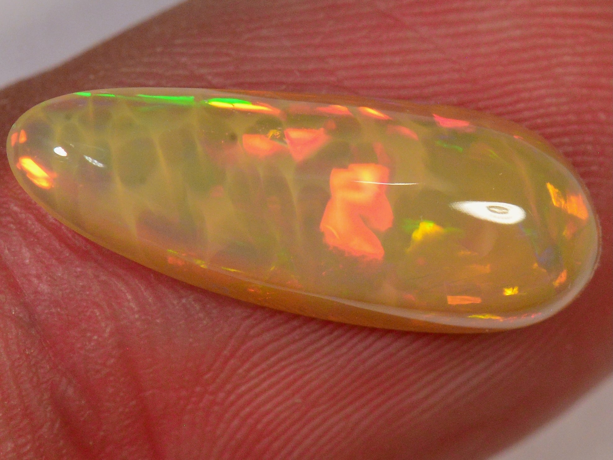 3.5 Karat - Äthiopischer Welo Opal mit Honeycomb Muster - DeinOpal