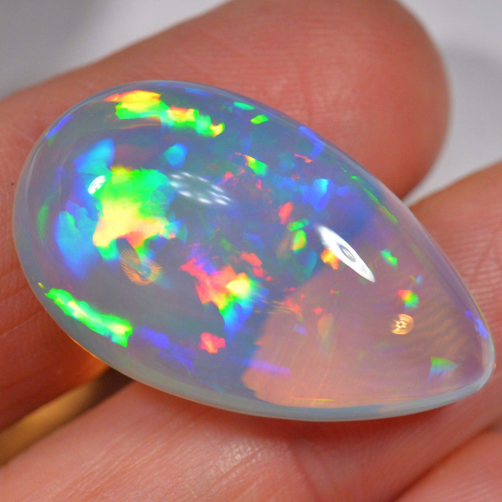 37.1 Karat - Äthiopischer Welo Opal - DeinOpal