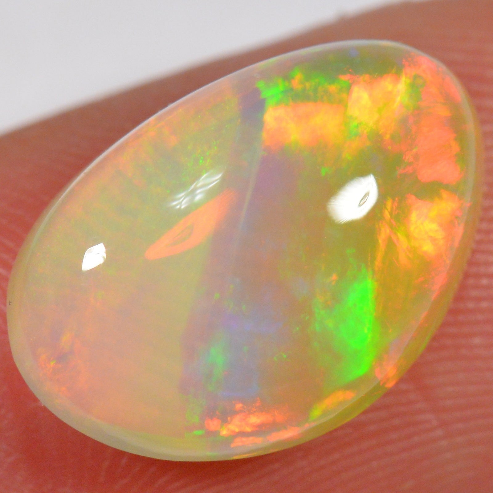 5.6 Karat - Heller Äthiopischer Welo Opal - DeinOpal