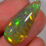 22,6 carats - Opale Welo d'Éthiopie naturelle sombre à motif inhabituel - Mine de Beska – opale Welo d'Éthiopie naturelle