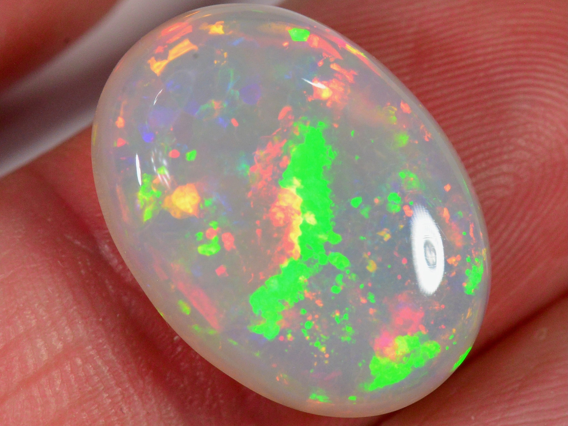 8 Karat - Glitzernder Äthiopischer Welo Opal - DeinOpal