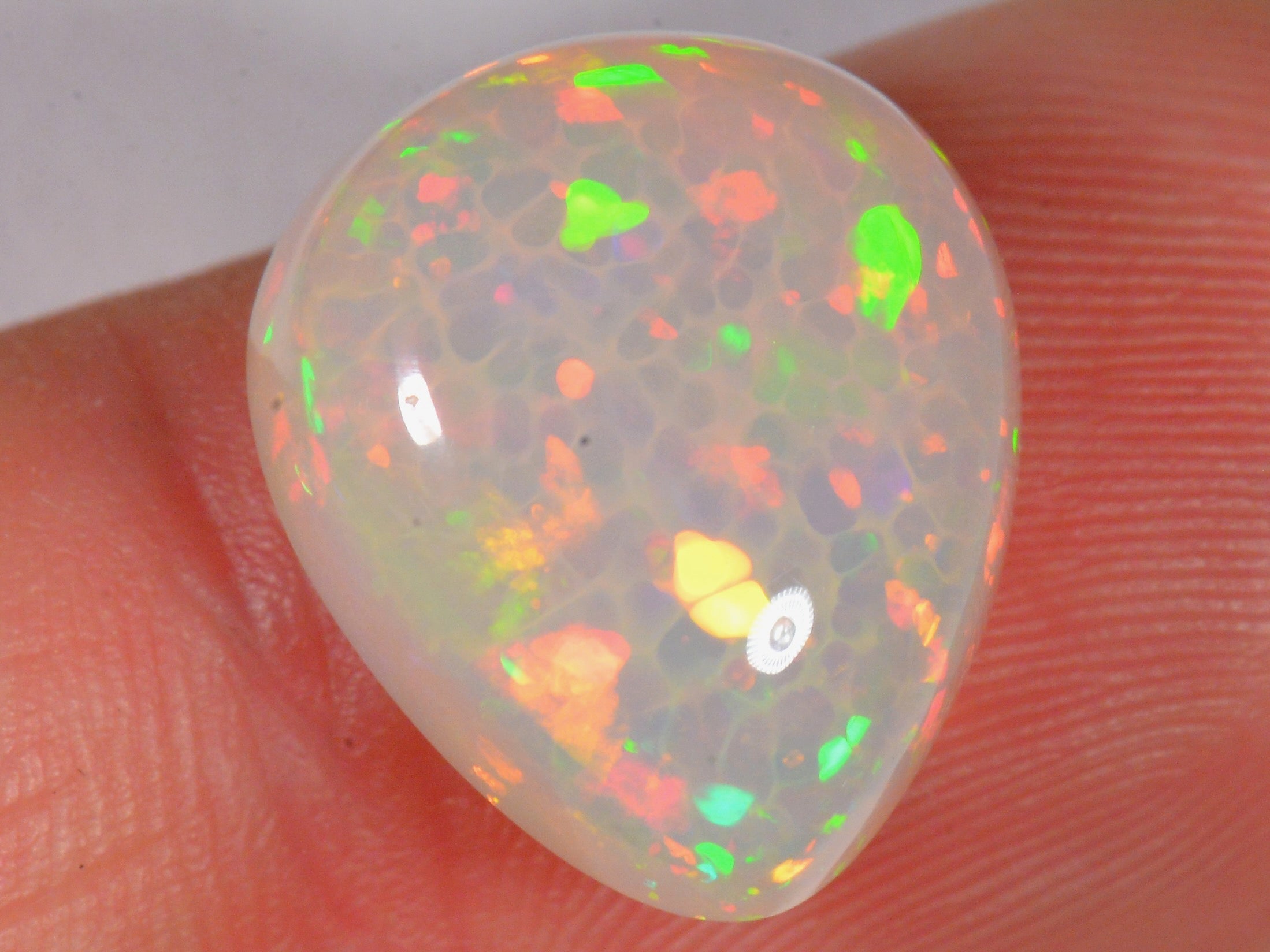 8.2 Karat - Schöner Äthiopischer Welo Opal Wabenmuster - DeinOpal