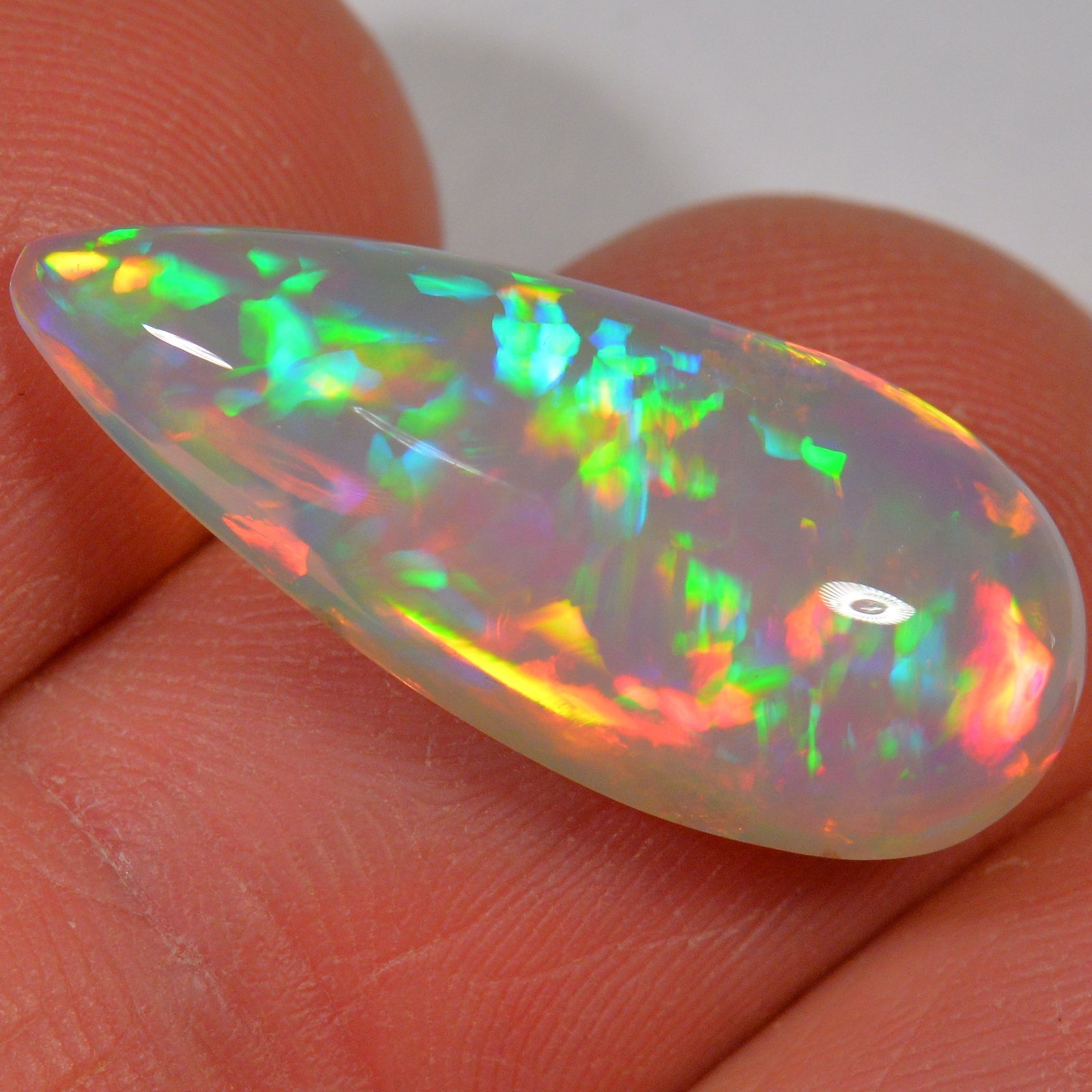 8.3 Karat - Äthiopischer Welo Opal - DeinOpal