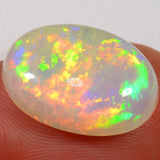 8.3 Karat - Heller Ovaler Äthiopischer Welo Opal - DeinOpal