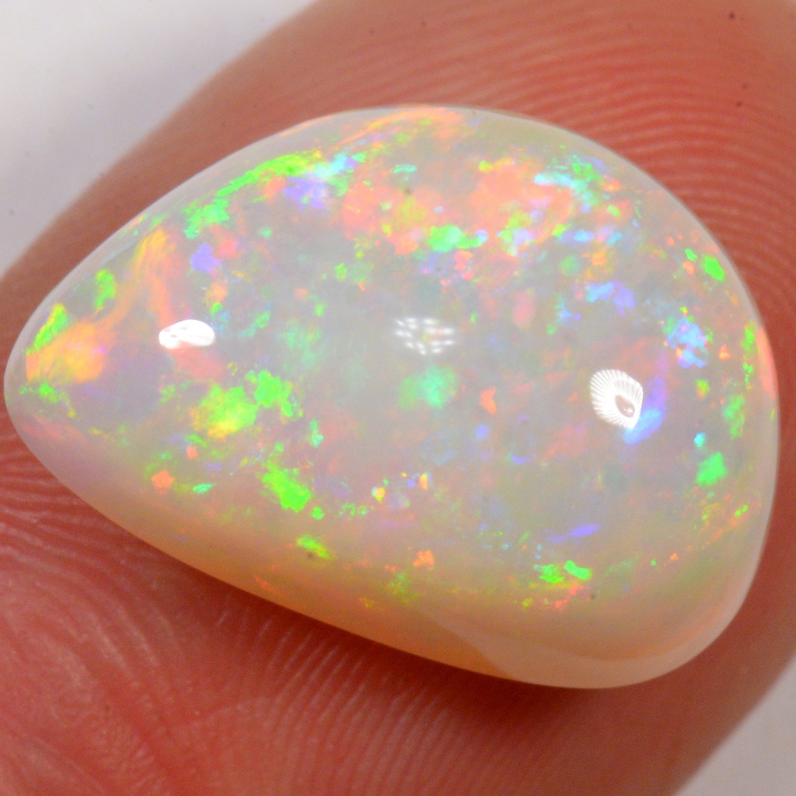 9.6 Carat - Sparkly Ethiopian Welo Opal — natural untreated Ethiopian Welo opal