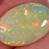 5 Karat - Glitzernder oval geschliffener Äthiopischer Welo Opal