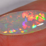 3.6 carats - Bright Ethiopian Welo Opal with rainbow