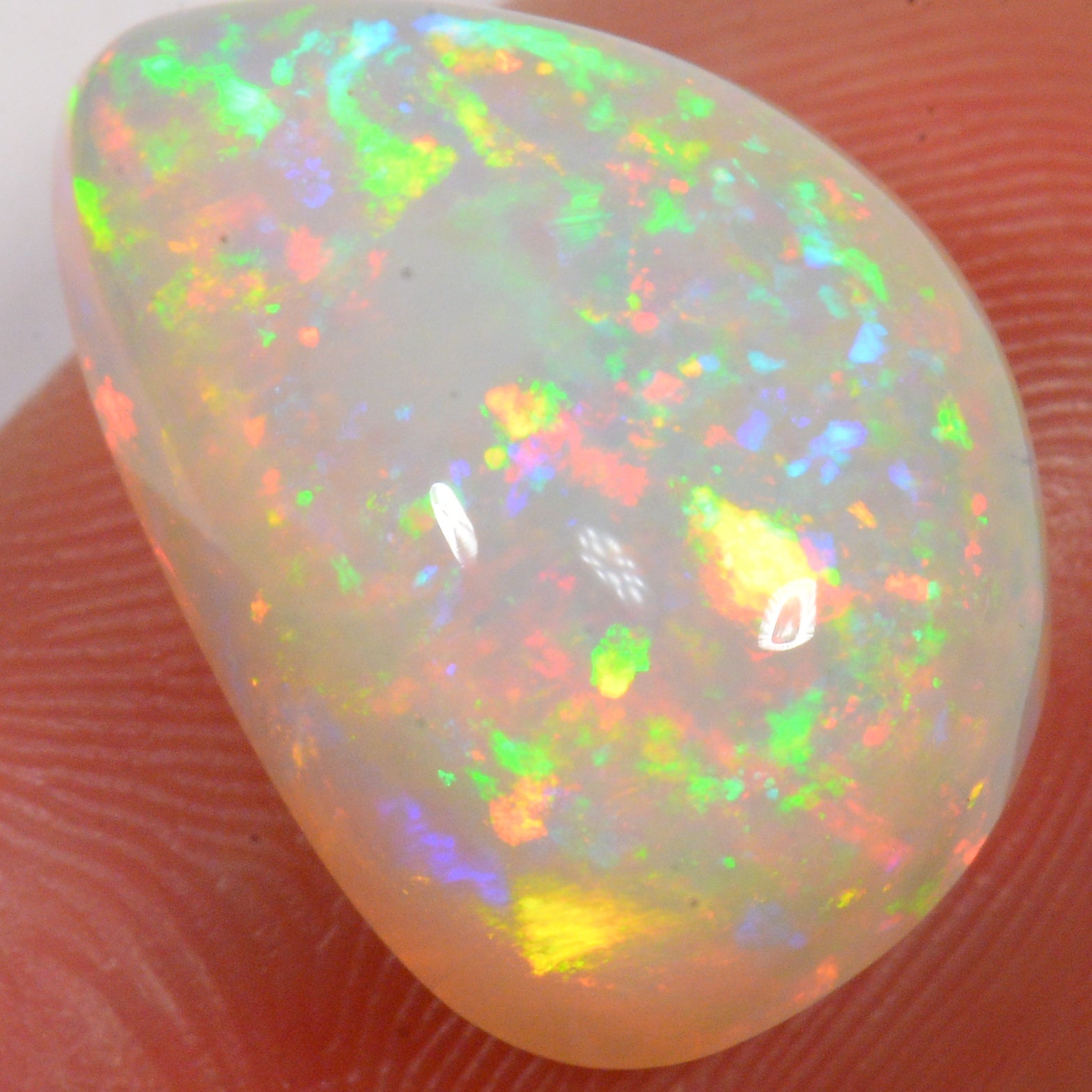 9.6 Karat - Sparkly Äthiopischer Welo Opal – natürlicher äthiopischer Welo Opal