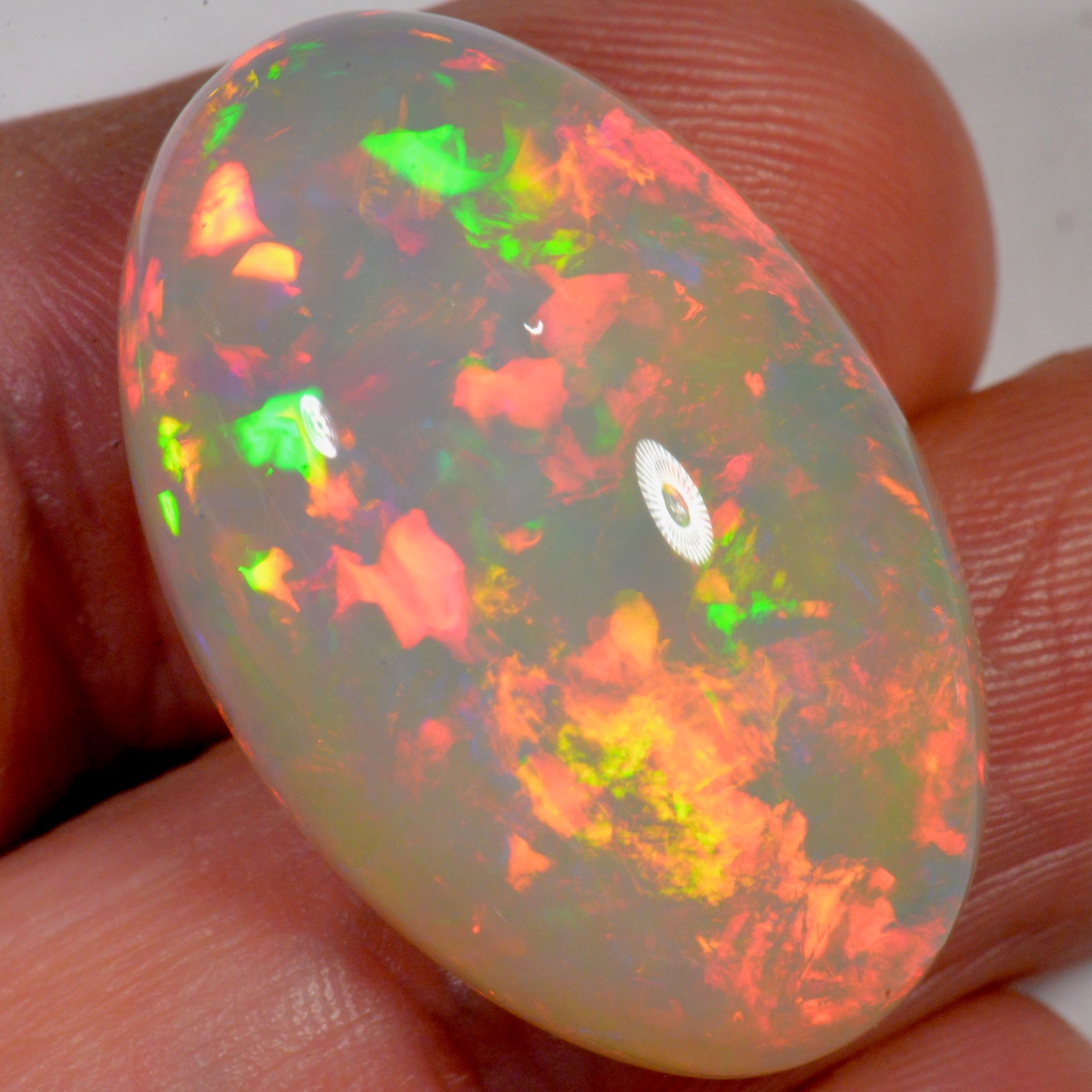 24,7 carats - Opale Welo d'Éthiopie à base tan claire – opale Welo d'Éthiopie naturelle